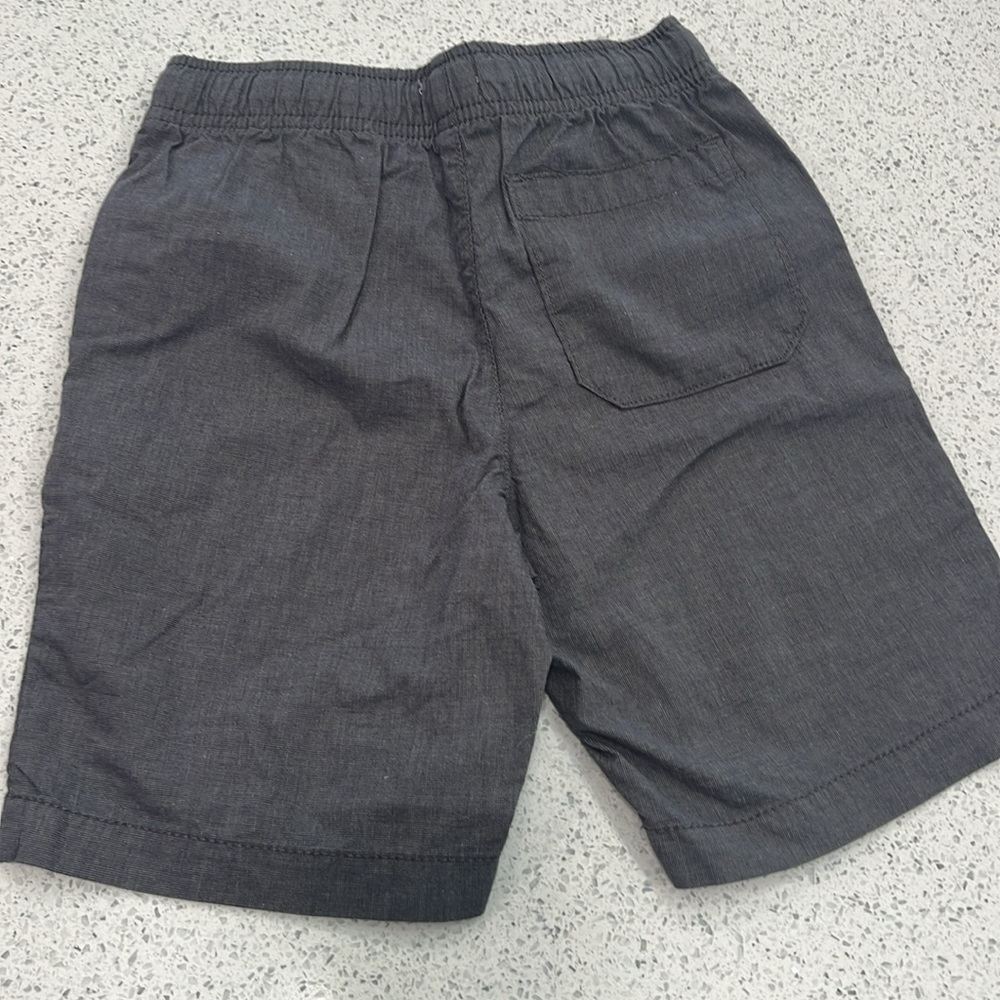 Old Navy Shorts - Picture 3 of 3